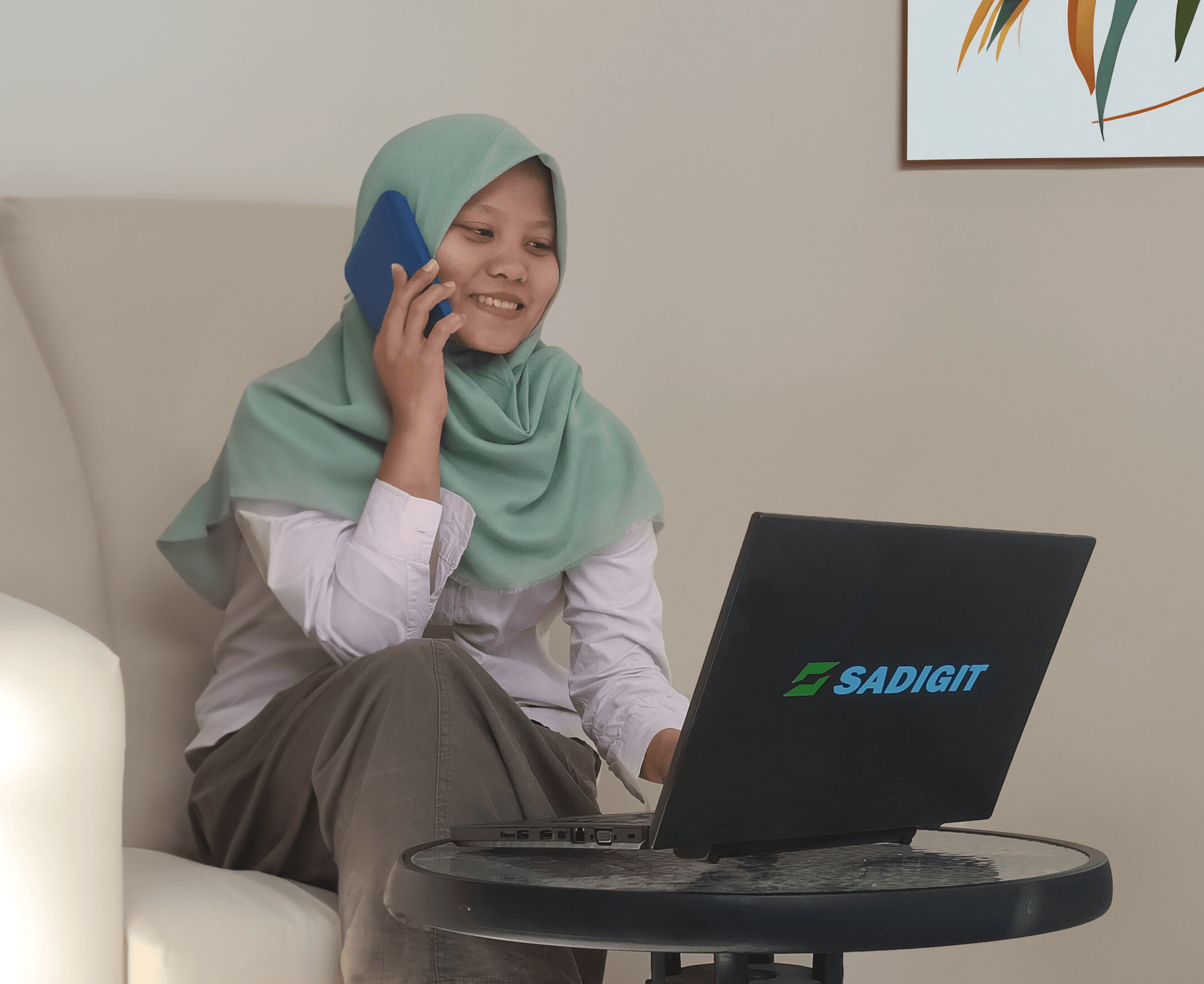 Professional using SADIGIT
